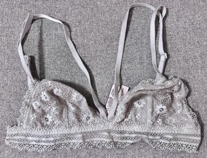 Victoria's Secret Lace Strappy Plunge Bralette Size S Small Light Gray Silver